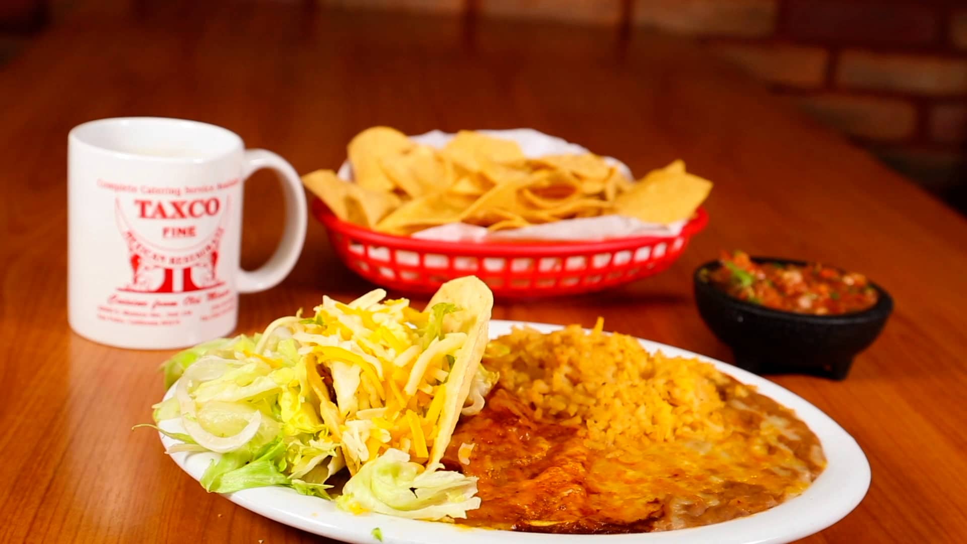 Taxco Restaurant-Tacos on Vimeo