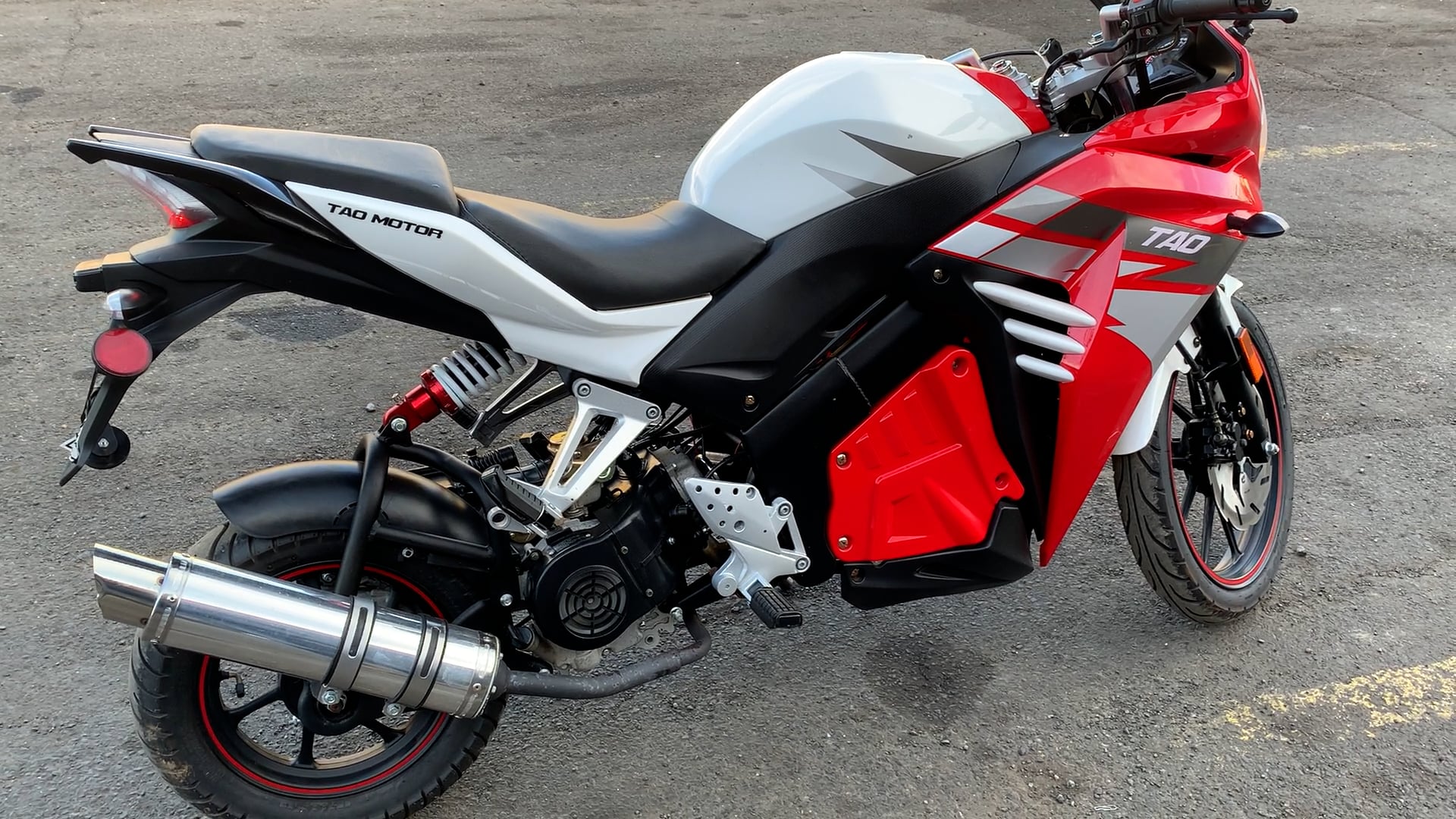 PWW342886 2018 TAOTAO RACER 50 on Vimeo