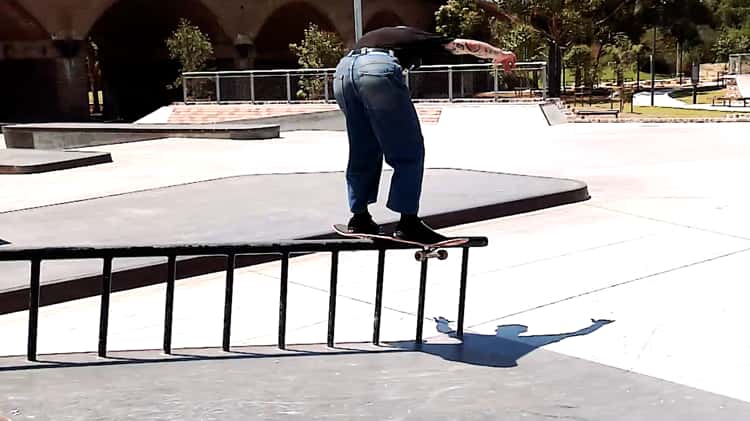 Samuel - Skateboarding - Video 