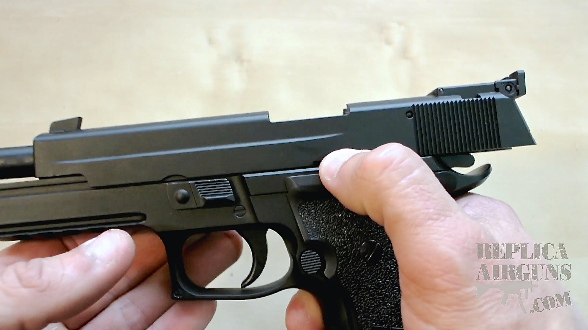 KWC Model 226-S5 Sig Sauer CO2 Blowback Airsoft Pistol Table Top Review