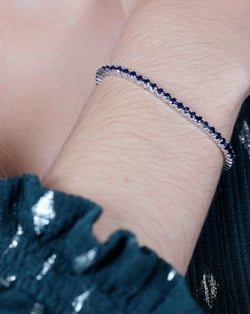 Vidéo: Bracelet Saphir Forme Ronde et Argent 925