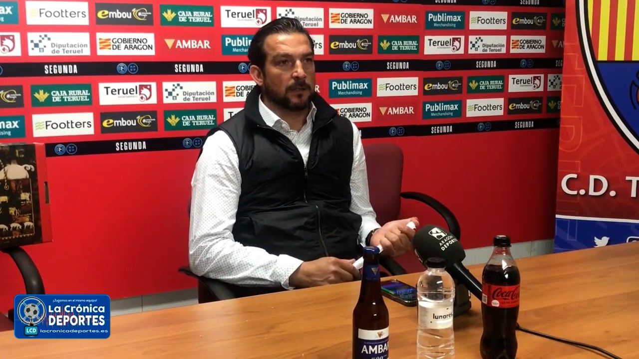 RICARDO LÓPEZ (Entrenador Ejea) CD Teruel 2-0 SD Ejea / J 12 / 2ª RFEF - Grupo 3 / Fuente Facebook SD Ejea