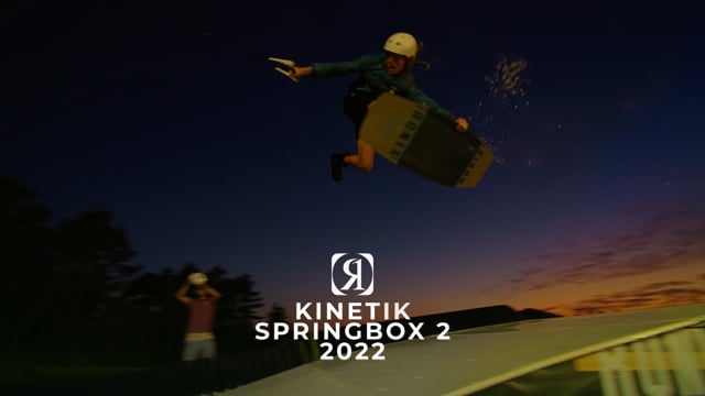 2022 Ronix Kinetik Project Springbox 2 Park Board