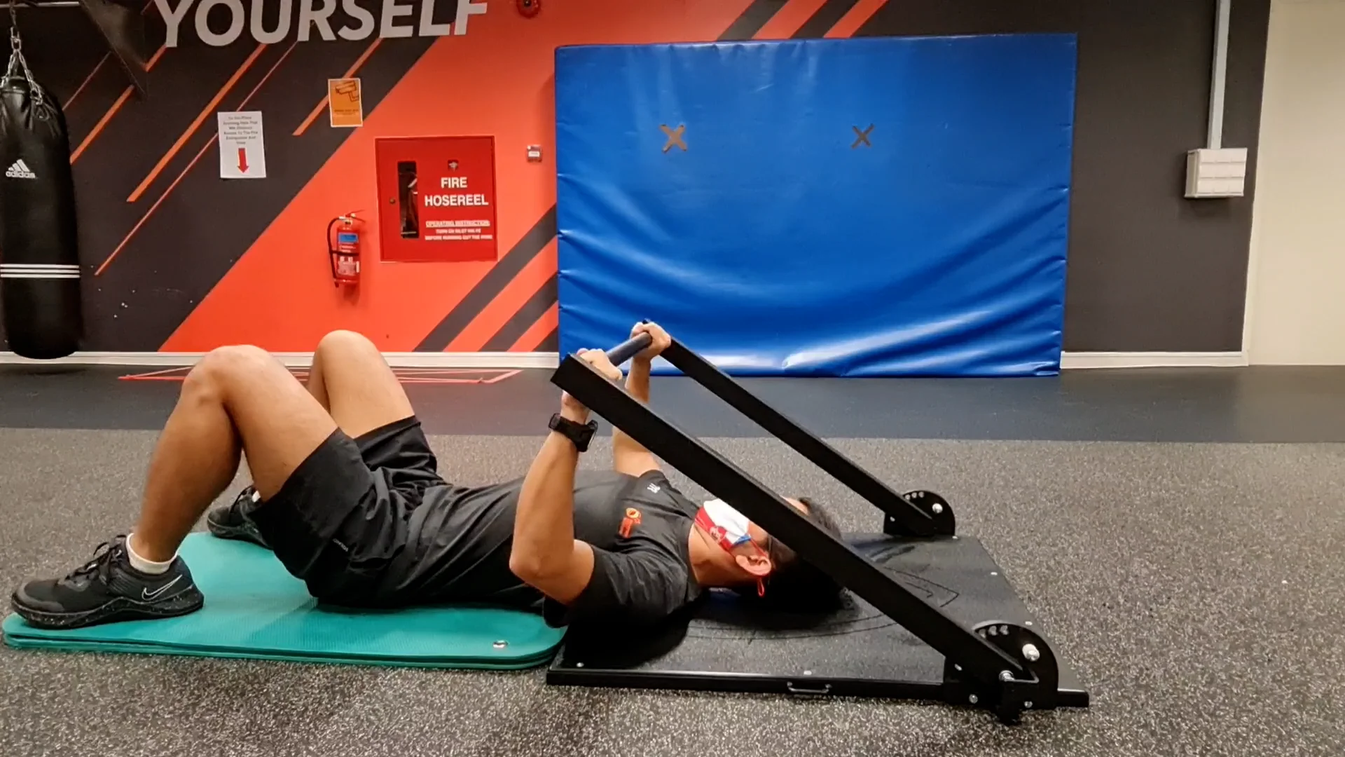 Iso chest press and plyo push up