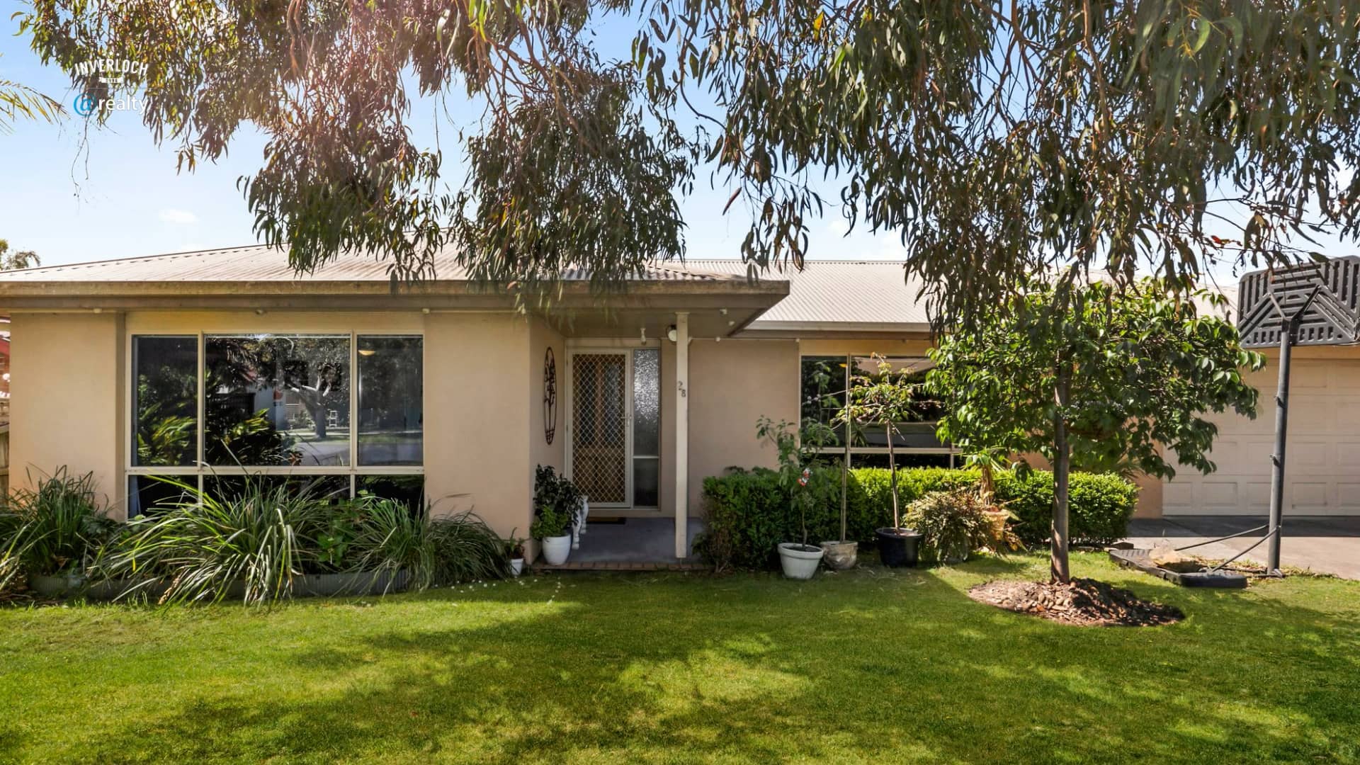 28 Dixon Street Inverloch For Sale on Vimeo