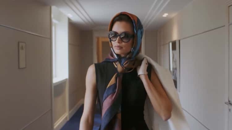 Women's Sunglasses  LOUIS VUITTON on Vimeo