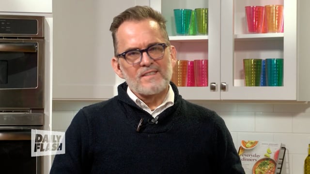 HOLIDAY GIFTING MADE EASY | JOANN BUTLER | DailyFlash