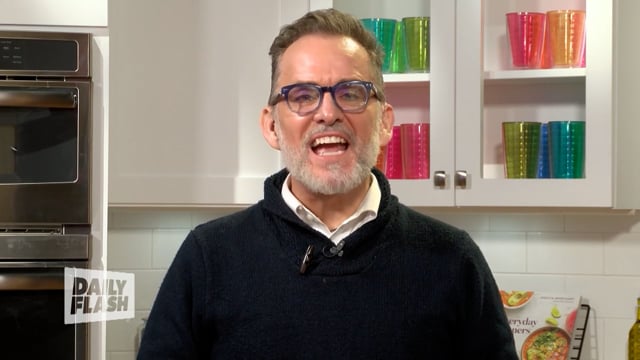 PLAN YOUR GETAWAY THIS HOLIDAY SEASON WITH THE LATEST DEALS | AMY GOODMAN | DailyFlash