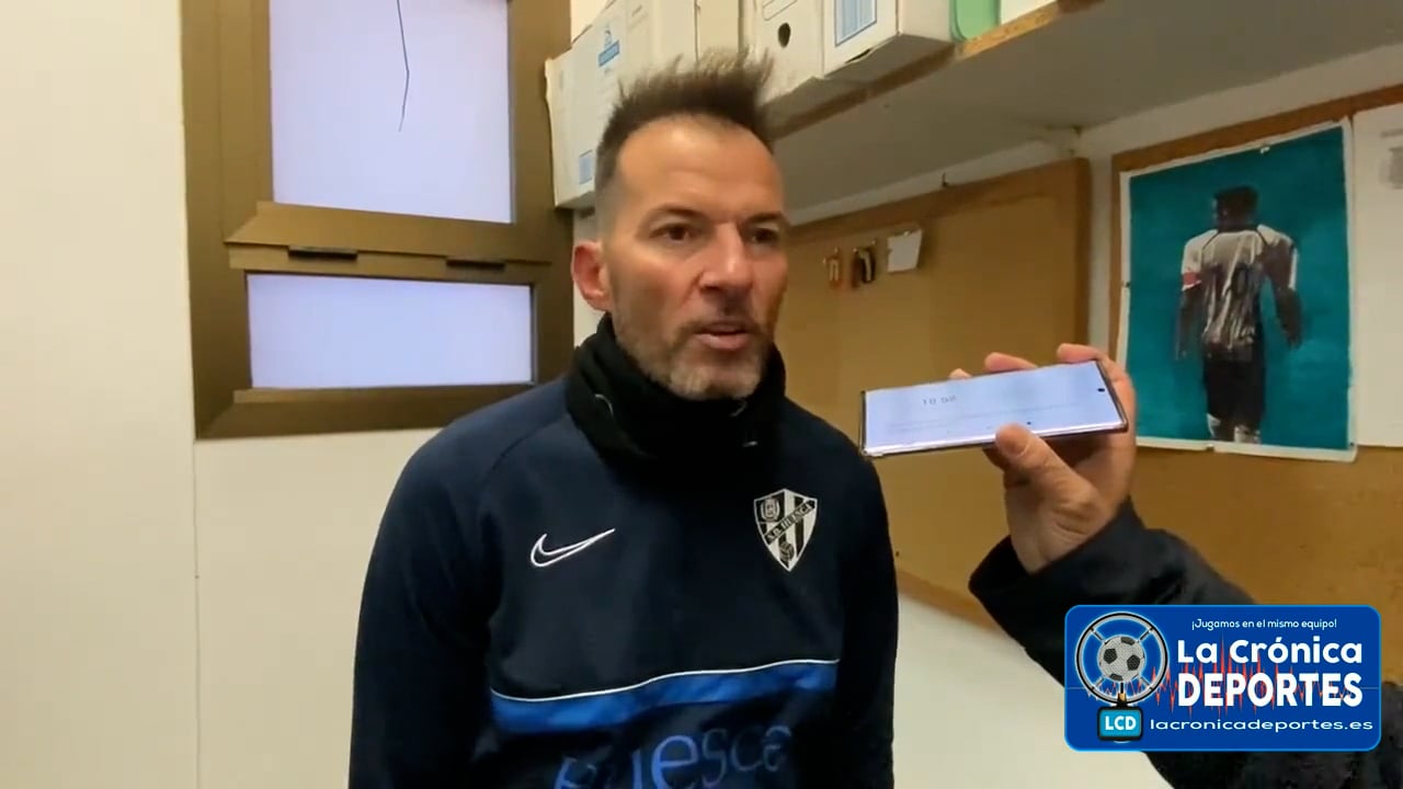 DANI ASO (Entrenador Huesca B) SD Huesca B 0-0 CD Teruel / J 13 / 2ª RFEF - Gr 3 / Fuente Twitter Huesca B