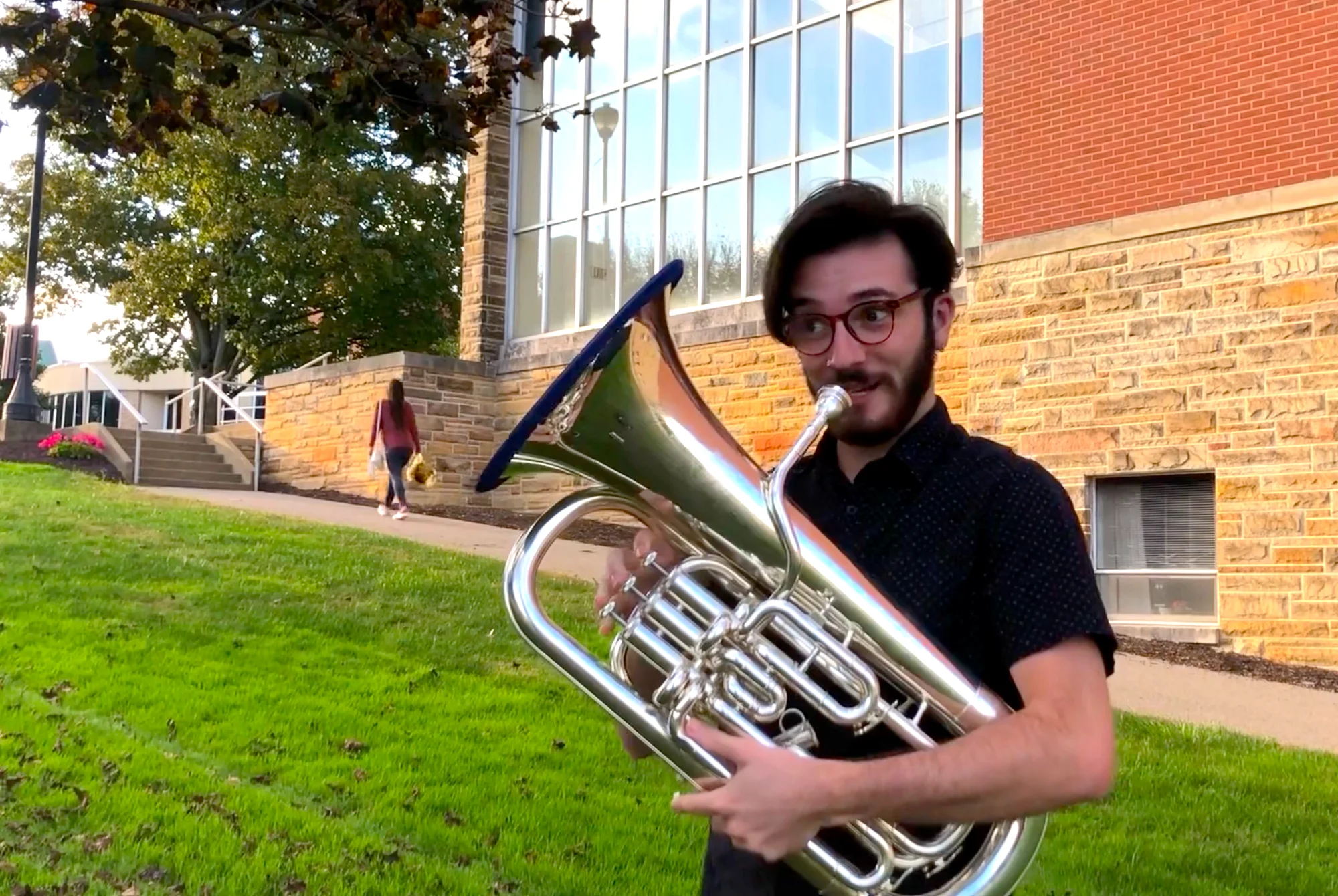 Tuba deals but smaller