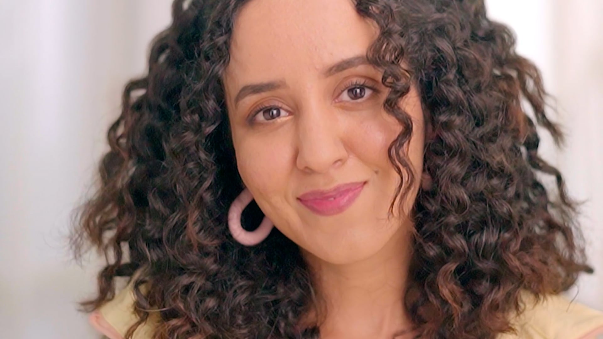 Livon Get Set Slay - Anushka