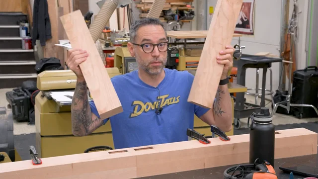 Workshop bench deals with vice