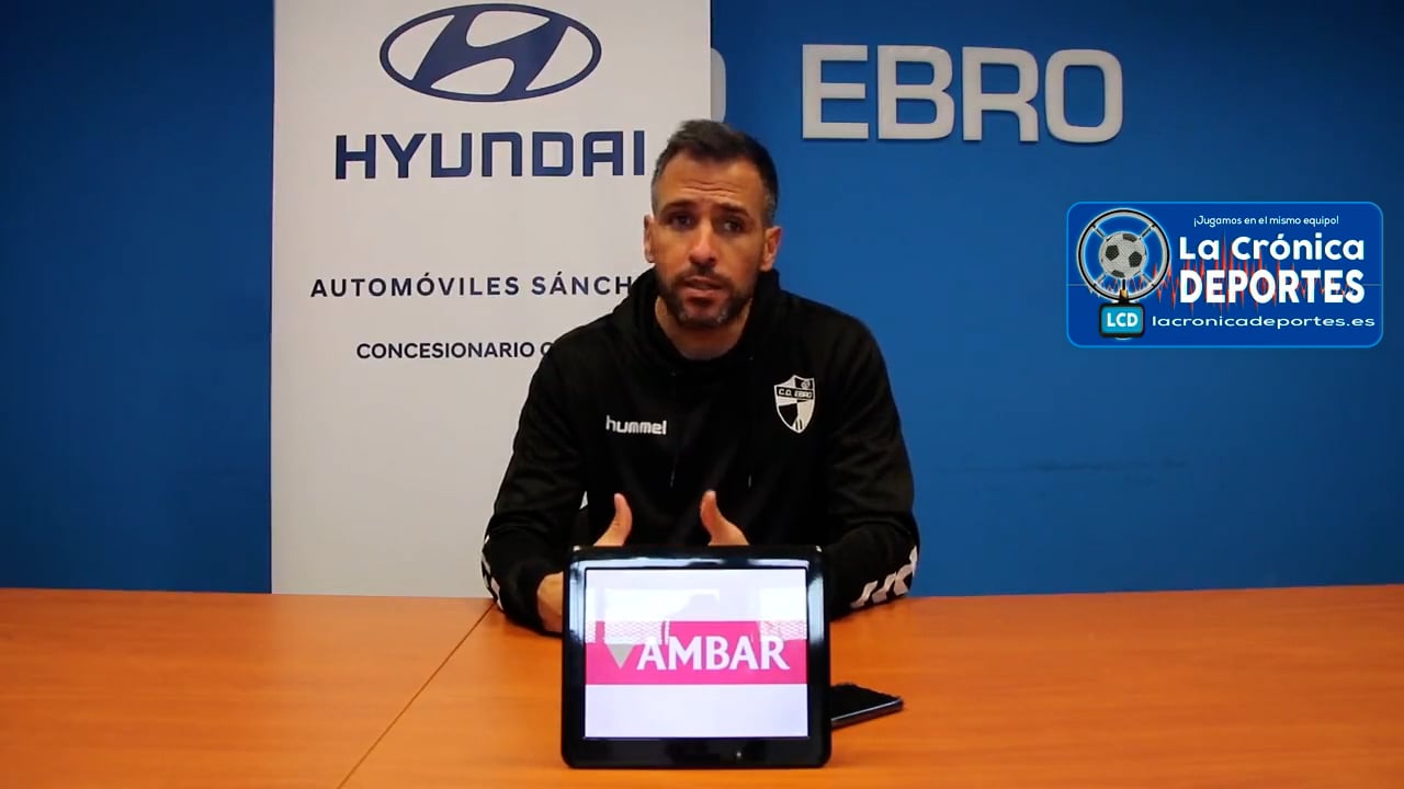 RAÚL JARDIEL (Entrenador Ebro) CD Ebro 0-0 SD Huesca B / J 14 / 2ª RFEF - Grupo 3 / Fuente Twitter CD Ebro