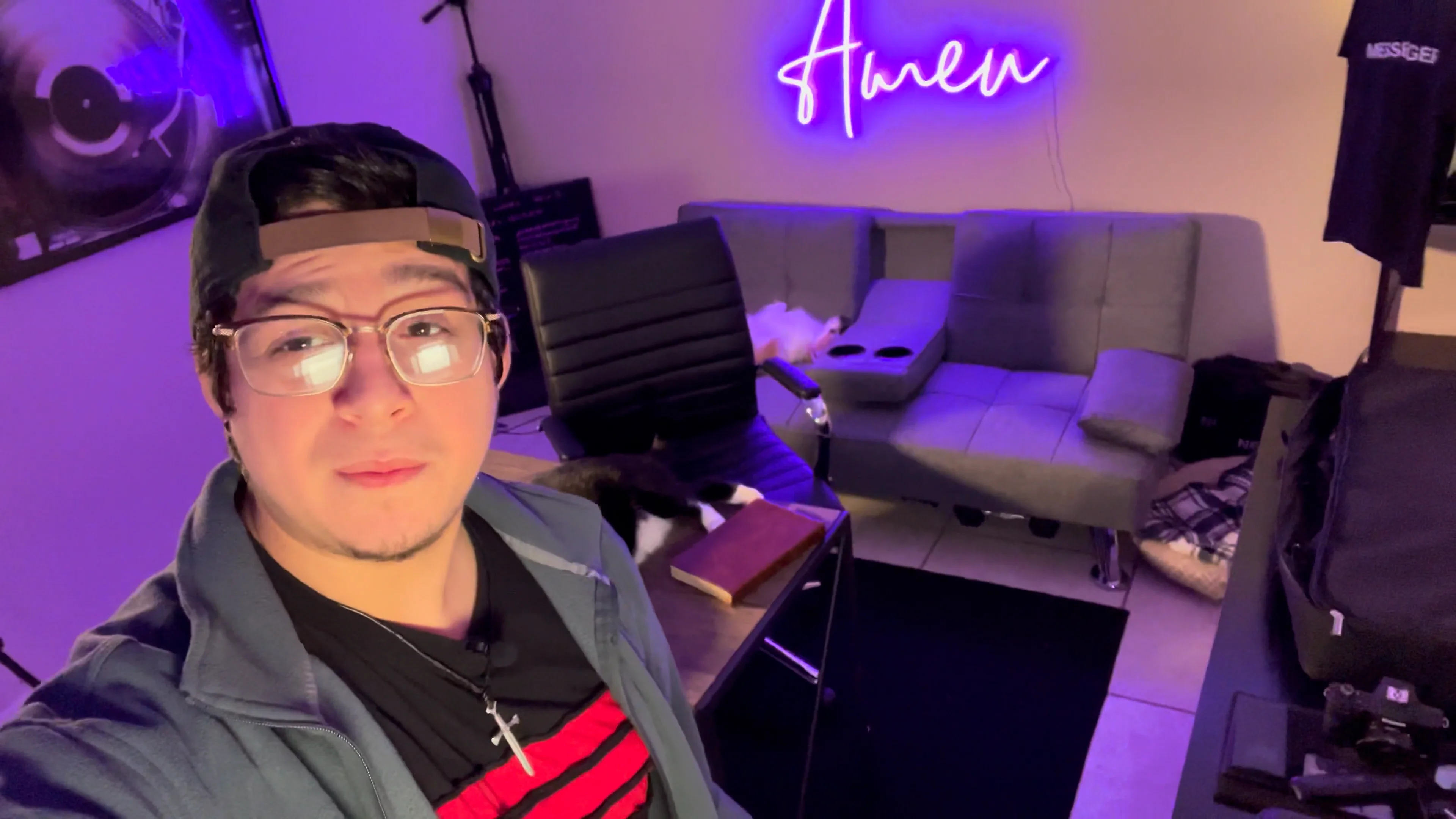 Behind The Scenes (Showing The Studio) on Vimeo