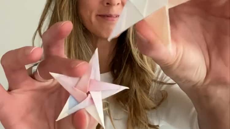 How to Make Paper Stars — Julie VonDerVellen