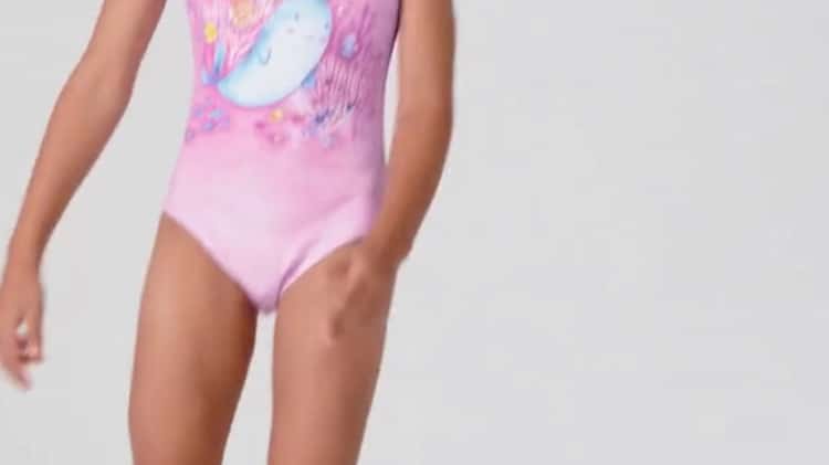 Vimeo monokini 2024