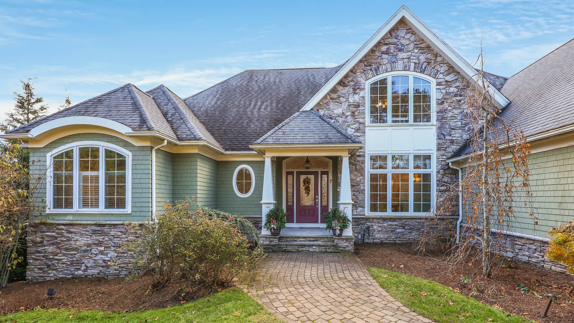 7 Chipping Hill, Plymouth, MA 02360 on Vimeo