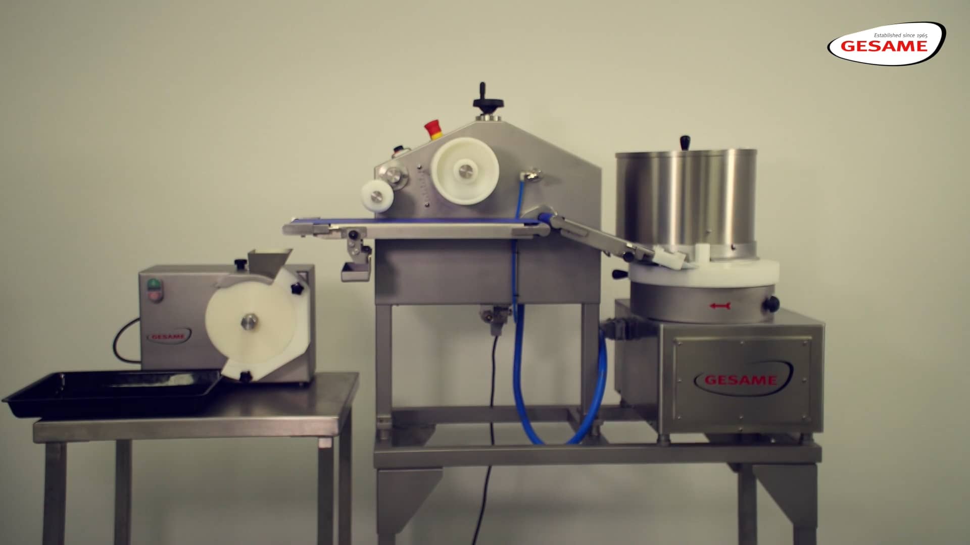 Gesame MHSUPER 114 Hamburger Meatball Former on Vimeo