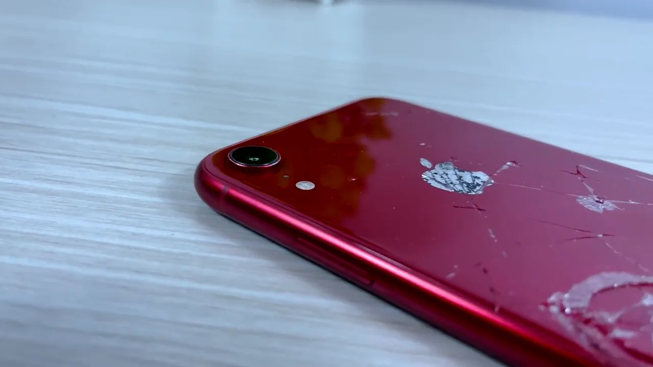 how-to-turn-iphone-xr-cracked-into-diy-iphone-12-destroyed-phone