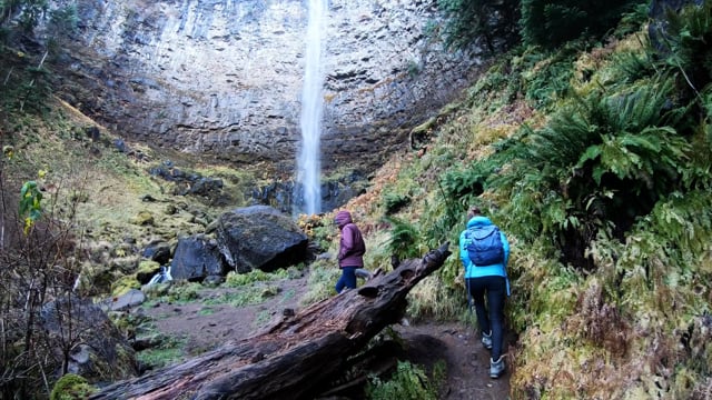 Umpqua Waterfalls.mp4