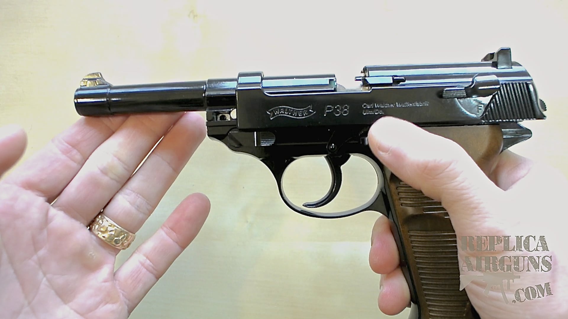 Umarex Walther P38 CO2 Blowback BB Pistol Table Top Review