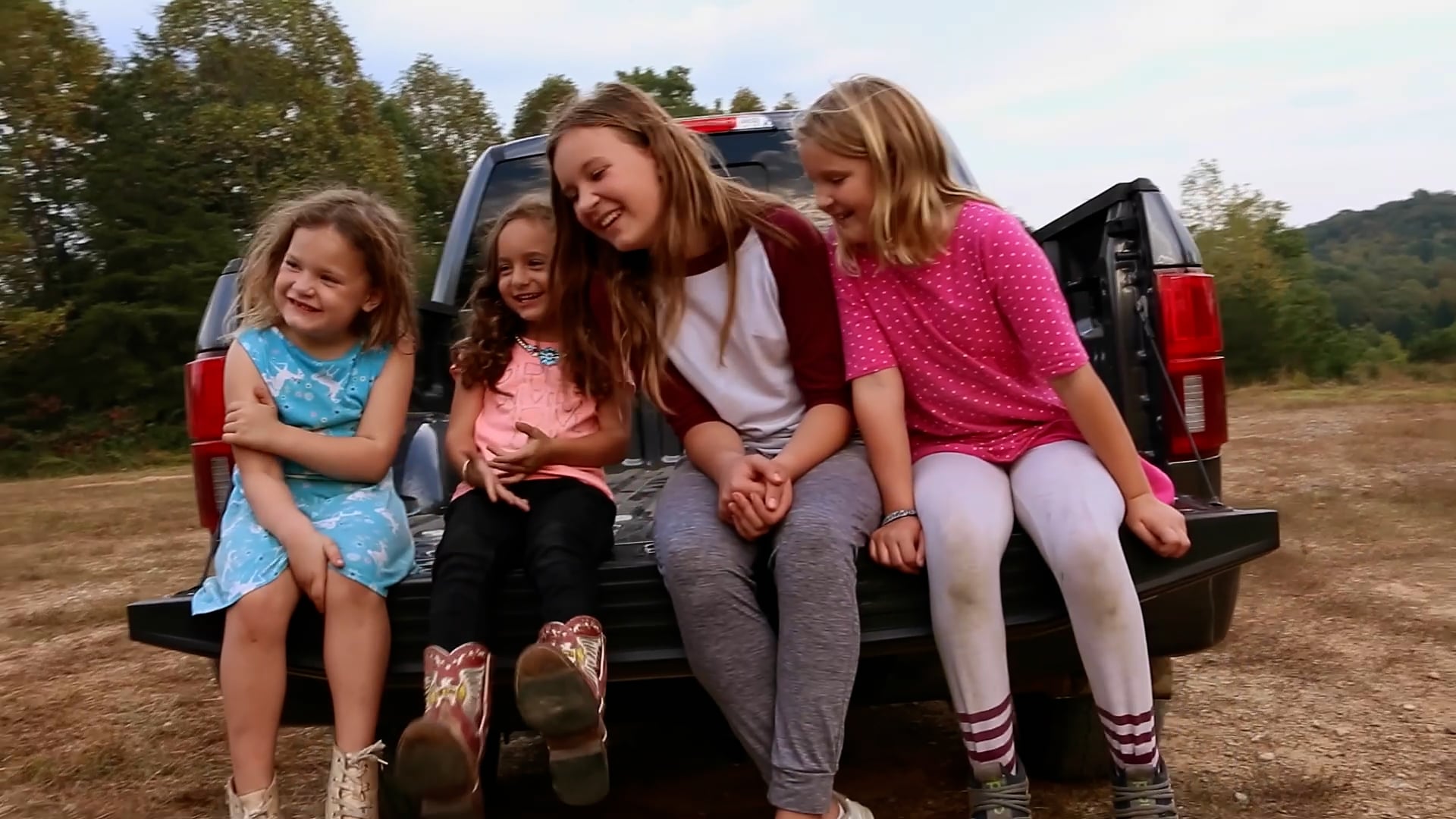 Ford Vehicles 2021-Montage