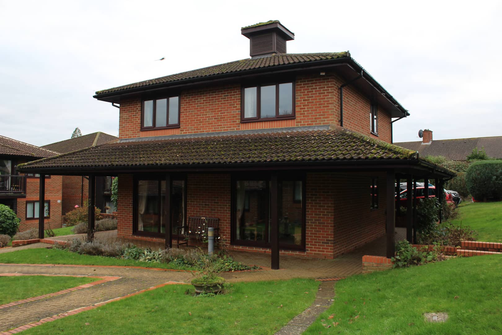 The Ferns, Bricksbury Hill, Farnham, GU9 0NE on Vimeo