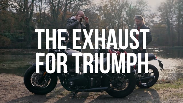 Triumph 電子調整式エキゾースト・システム