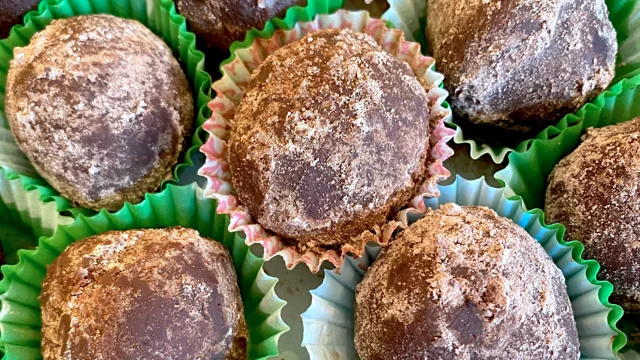 Bourbon Balls Recipe — Mary DiSomma