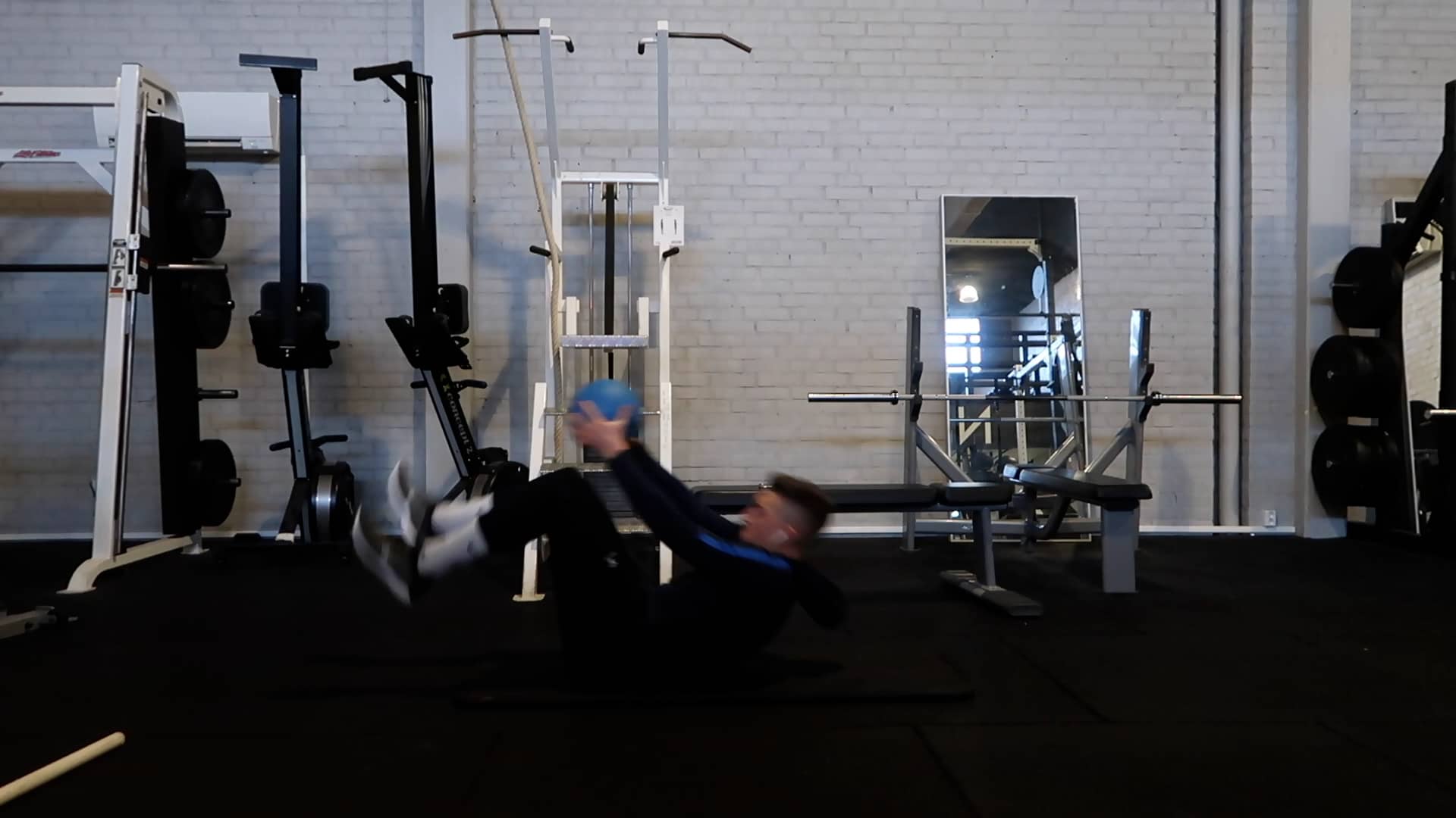 Med Ball Knees to Chest + Jump.mp4 on Vimeo