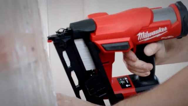 Milwaukee 16 gauge online nailer