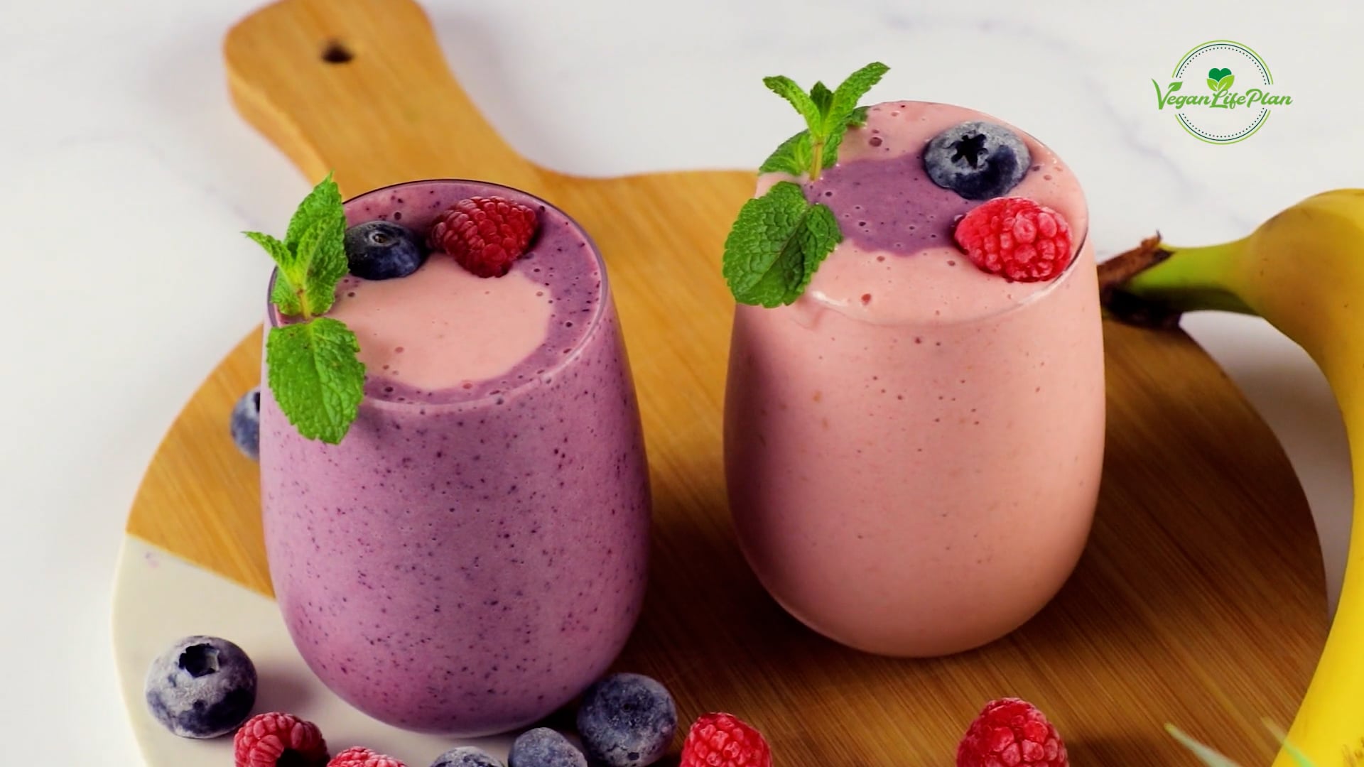 TWO COLOR SMOOTHIE on Vimeo