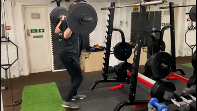 Barbell Reverse Lunge