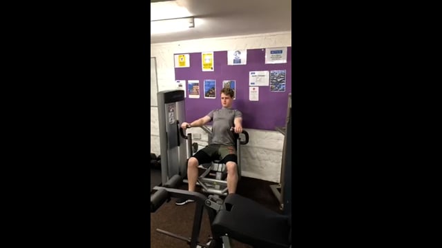 H - Chest Press Machine