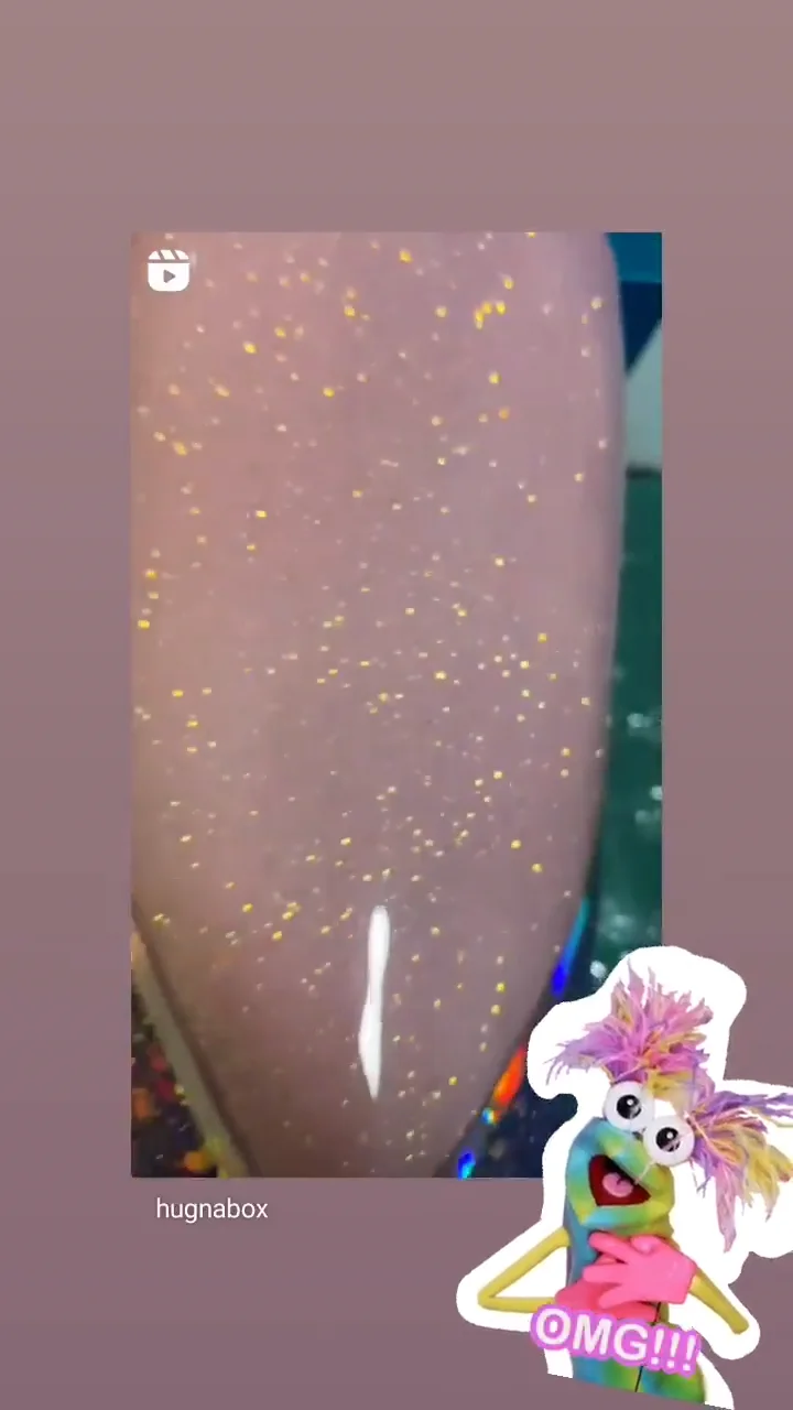 Instagram.com/hugnabox on Vimeo