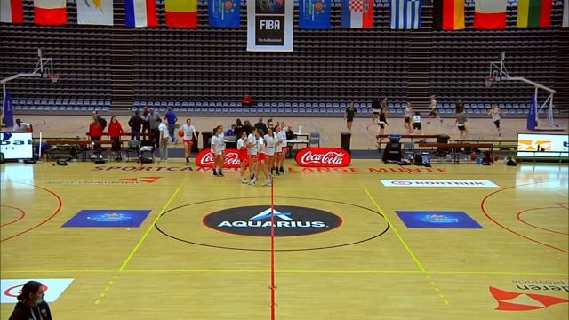 Finalewedstrijd van het X-Mastournament internationaal basketball tornooi 2021