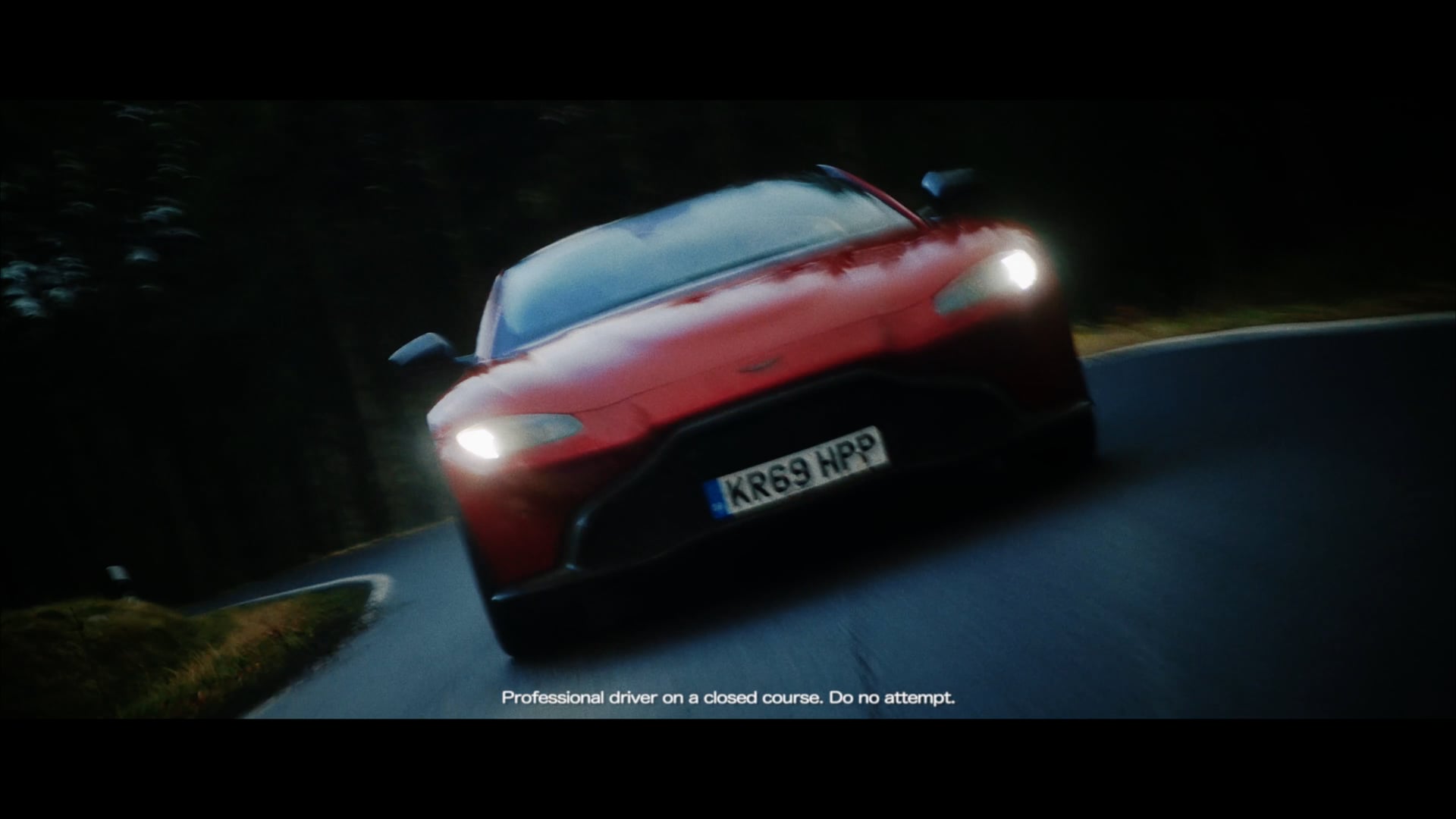Aston Martin - Advantage