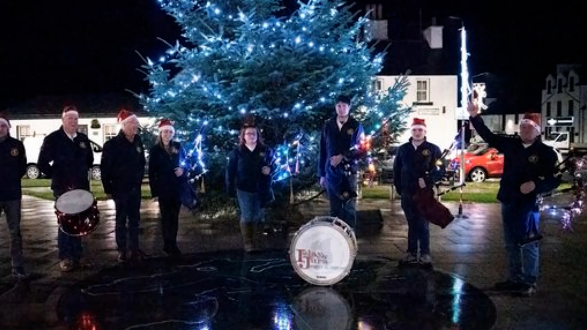 Islay and Jura Pipes and Drums..wmv on Vimeo