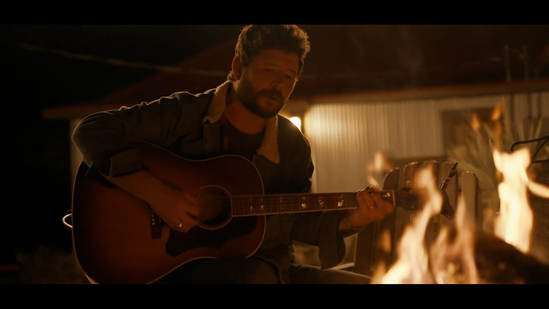 SHANE SMITH - WHISKEY AND WATER (ON TOUR OUTDOORS - OTO) CAMPFIRE ACOUSTIC SESSIONS || 613MEDIA