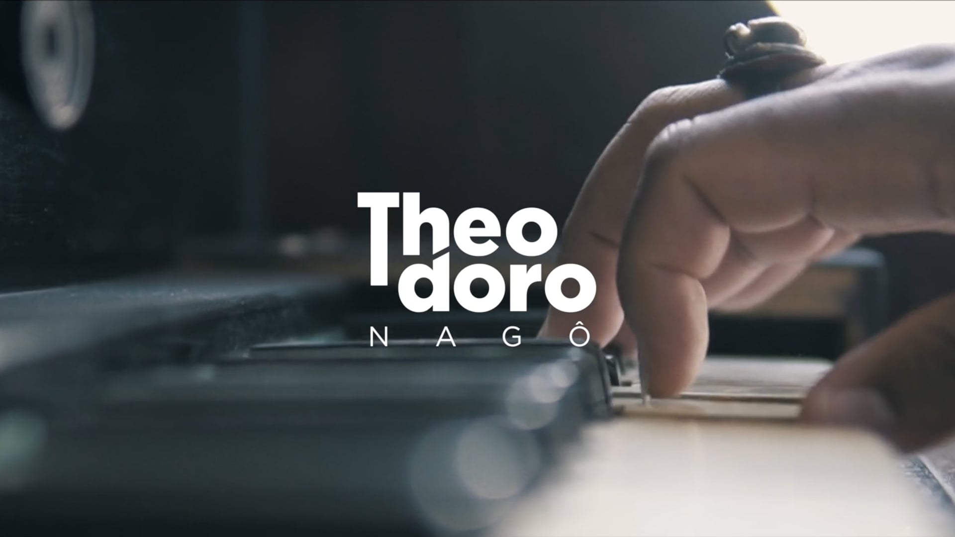 Theodoro Nagô - Coisa de Pele