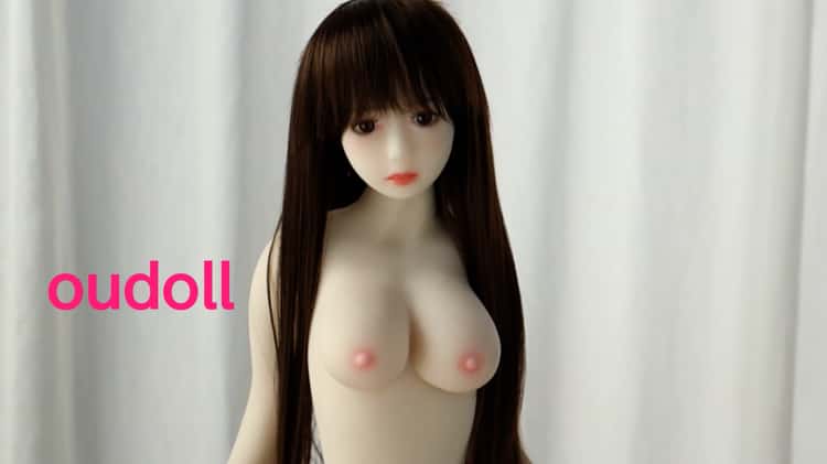 Mini sex doll on Vimeo