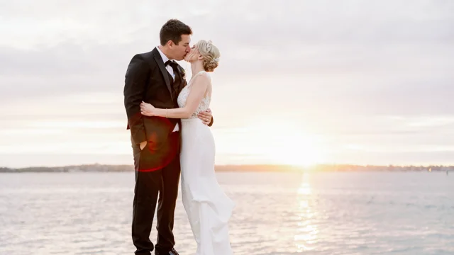 Pronovias Omura incontrollable Nearly Newlywed