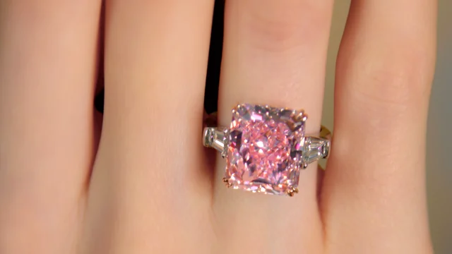 Fancy vivid pink diamond on sale price