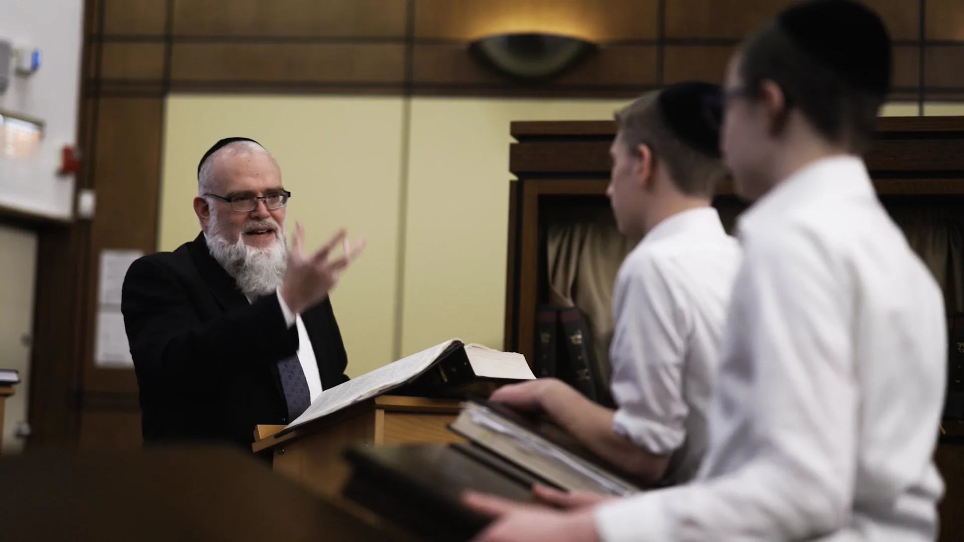 Yeshivas Kesser Yonah - The Rebbeim on Vimeo