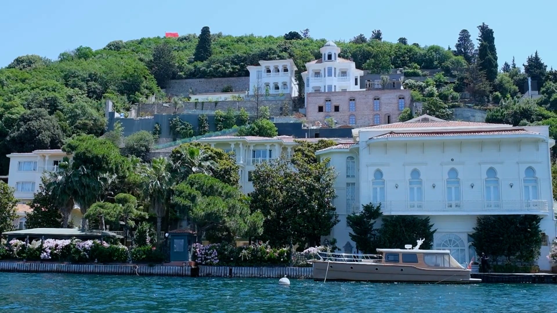 İstanbul'un Kıyı Süsü, Lebiderya Yalılar - Space İstanbul