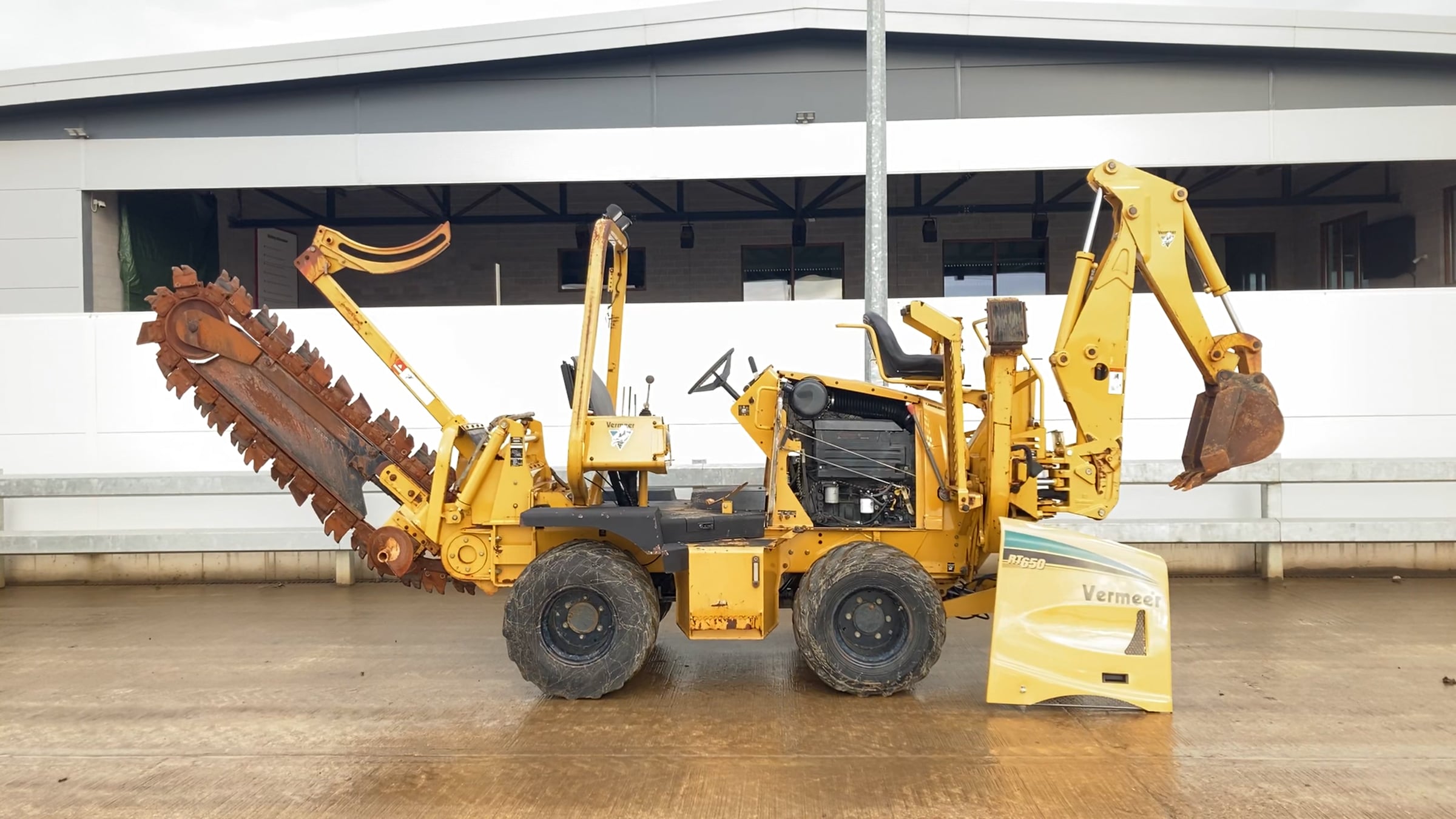 2006 Vermeer RT650 4WD Trencher - Leeds Jan 22 | Videos & Movies on Vimeo