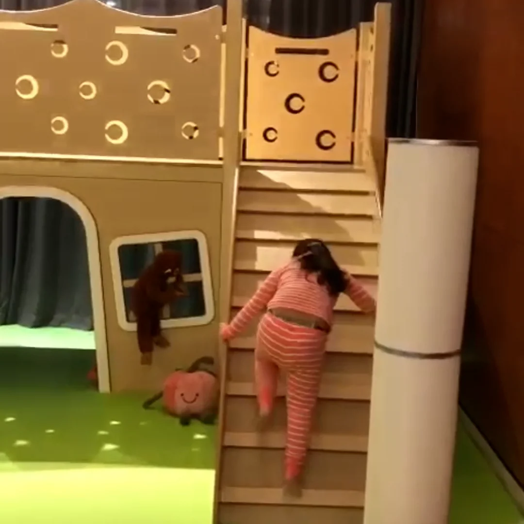 ZaraClimbing on Vimeo