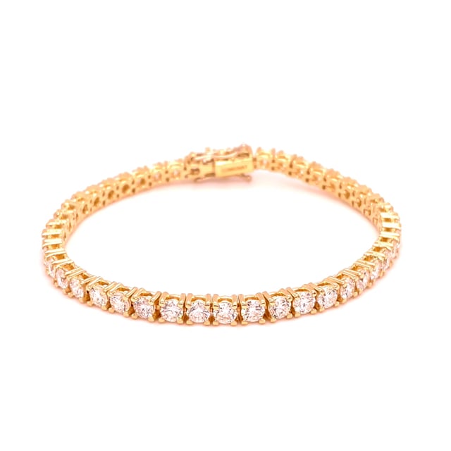 5.20 carat diamond tennis bracelet in yellow gold