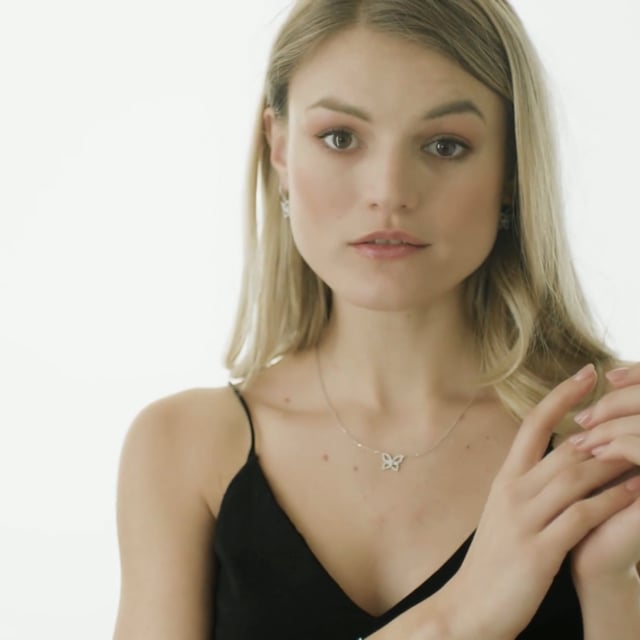 Venta exclusiva de stock de BAUNAT (sin 30 días de devolución) - 0.30 quilates pulsera mariposa diamante diseño en oro amarillo (Disponible en talla 18)