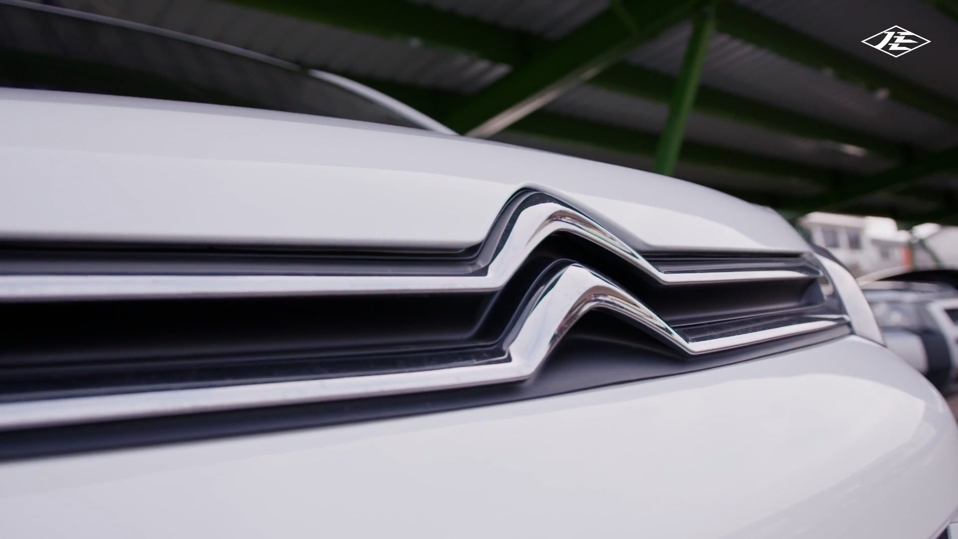 Citroën Ë Dispatch grill